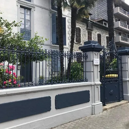 Le Logis Le Pic Du Midi Et Le Logis Le Col D'aspin Apartment Lourdes